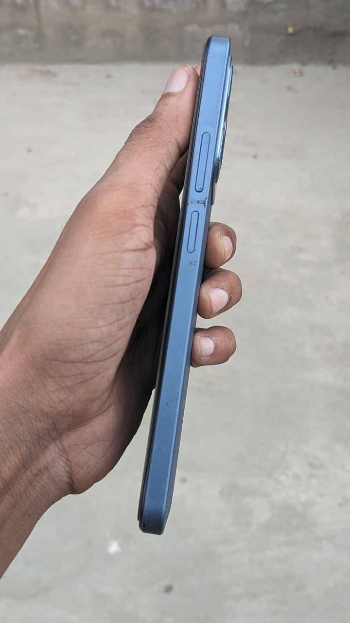 Realme C63 2