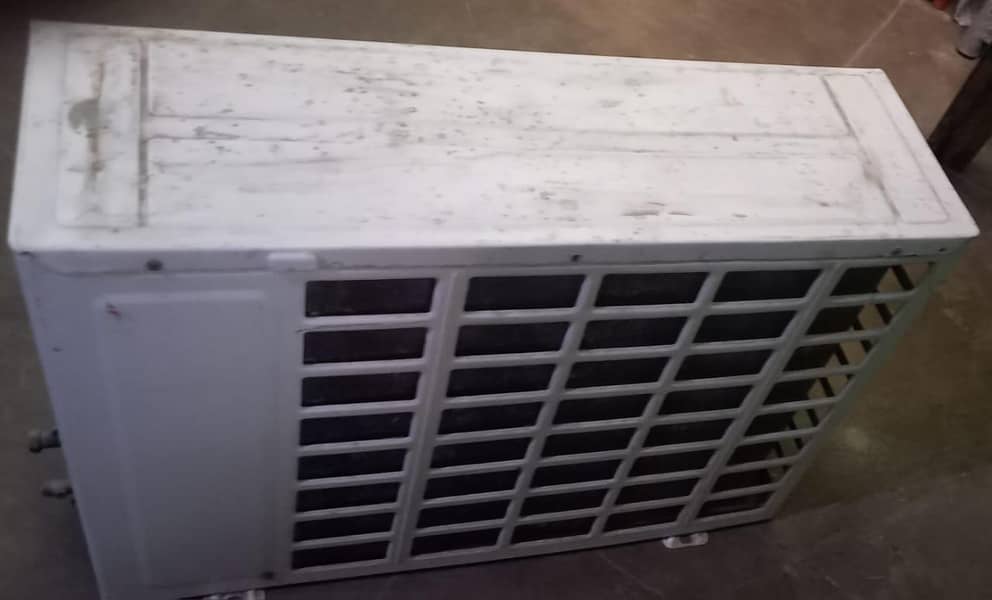 Haier split A/C perfect running condition. 6