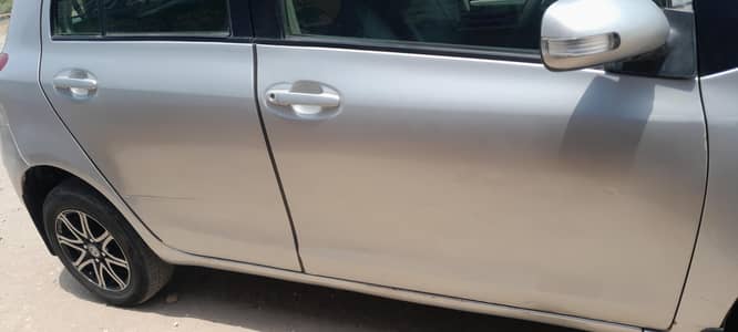 Toyota Vitz 2014