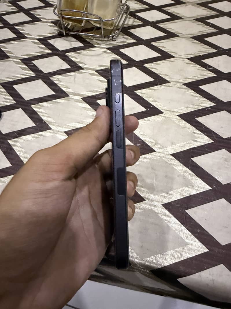 iPhone 15 Pro 5