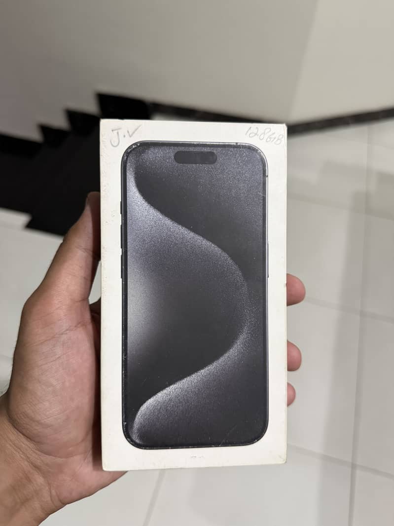iPhone 15 Pro 8