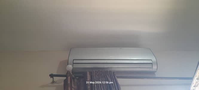 100 Gunine AC Gree 1.5 AC