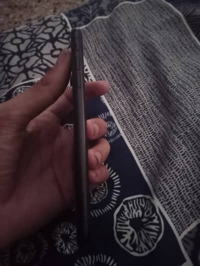 Apple iPhone XR