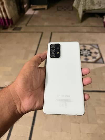 Samsung Mobile A72