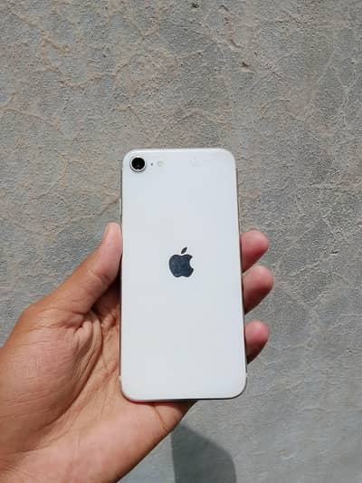 Iphone Se 2020 Jv (64gb). Lush condition
