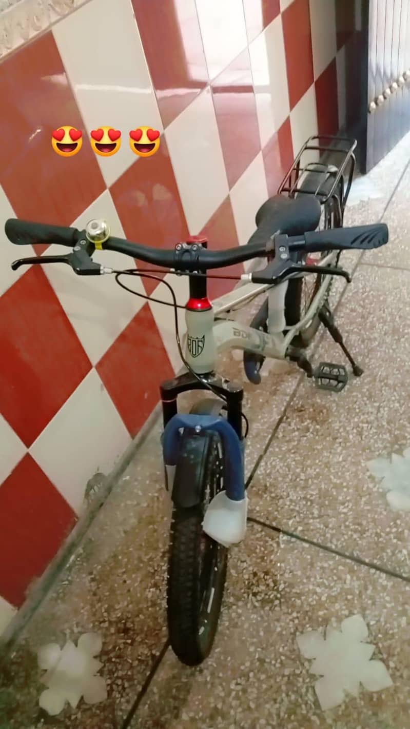 Cycle Almost new 1