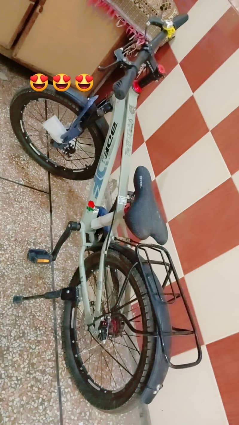 Cycle Almost new 4