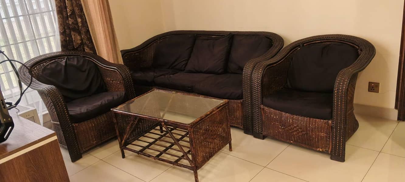 cane sofa set 0
