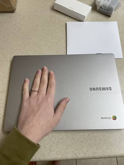 Samsung Chromebook 4 Chrome