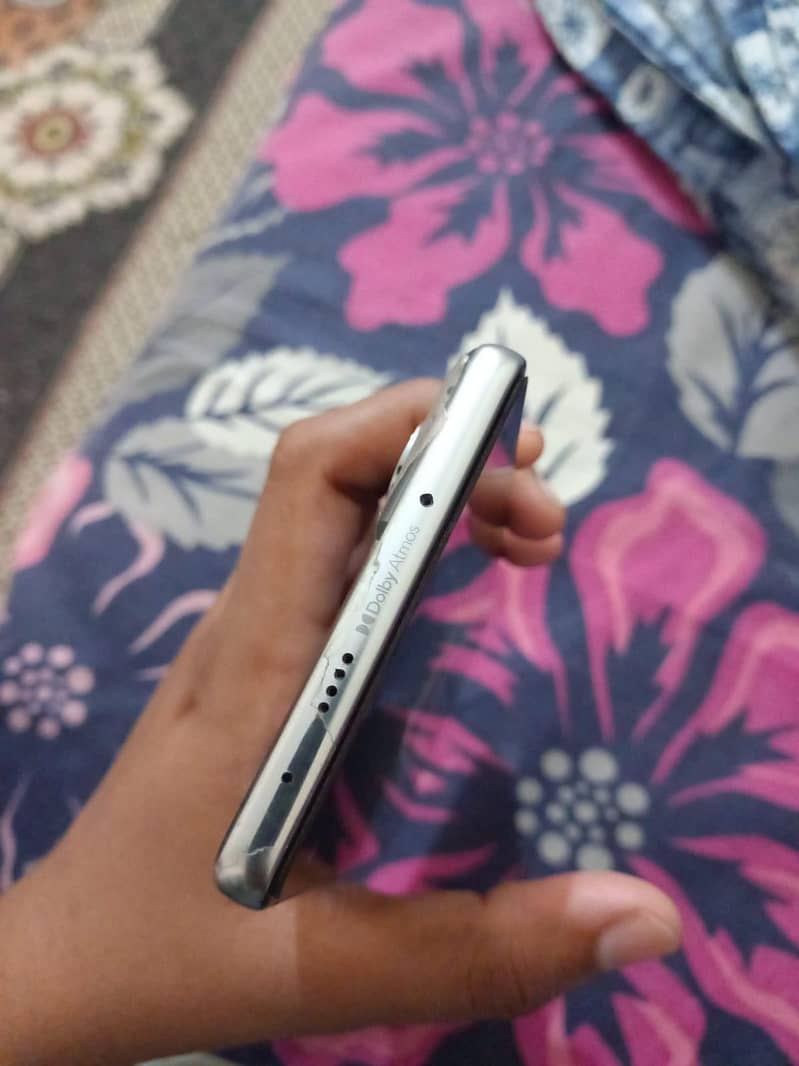 tecno camon 40 3
