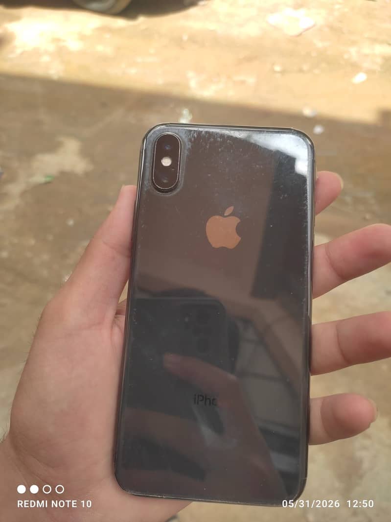 Apple iPhone X 3