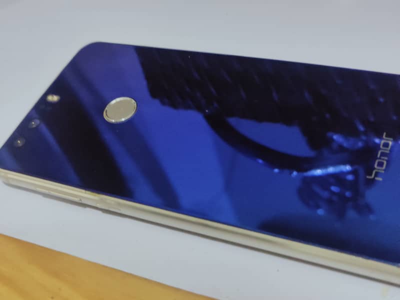 Honor 8 0