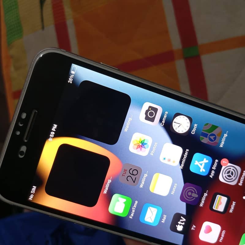 Apple iPhone 7 Plus 2