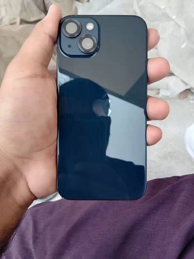 Apple iPhone 13