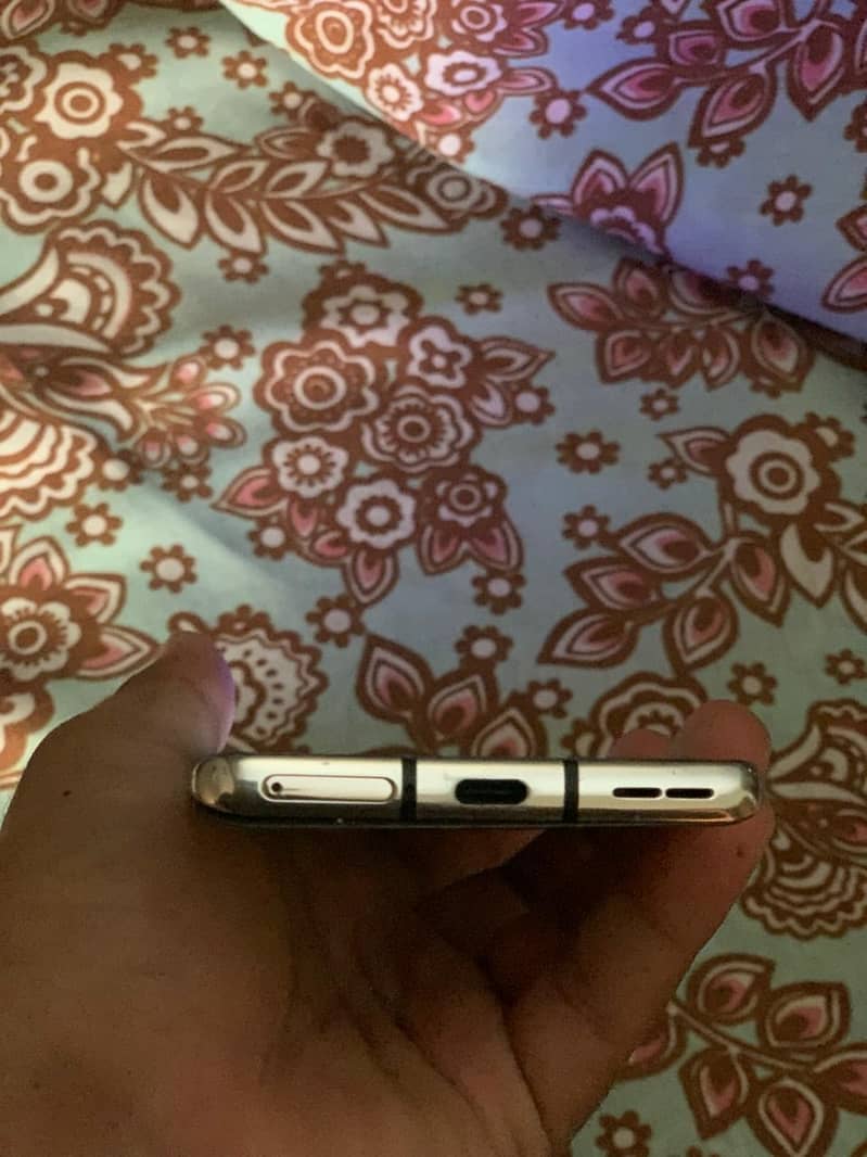 One Plus 8 4