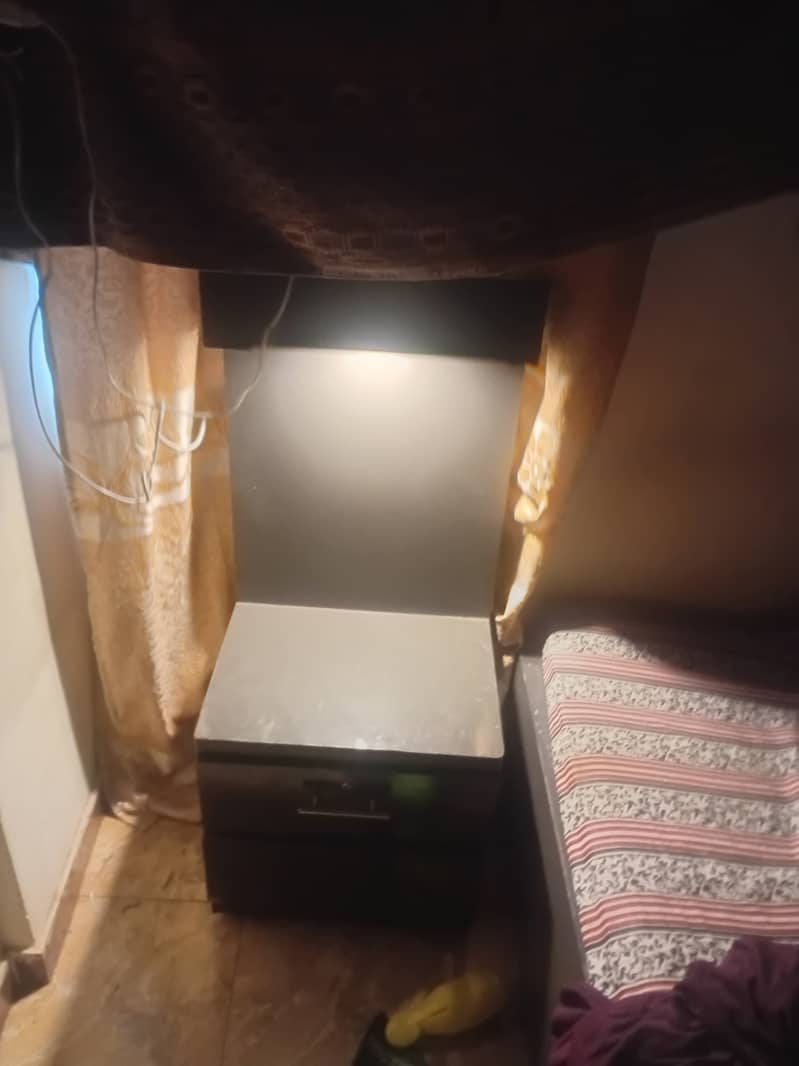 2 side tables 3