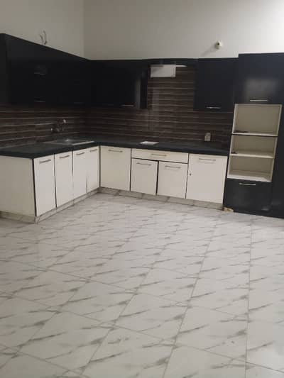 silent commmercial three bed dd second floor portion for rent in johar