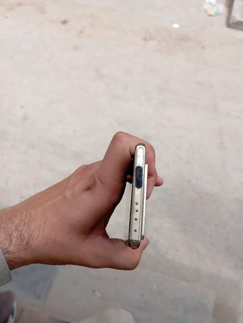 Infinix Note 40 Pro 1