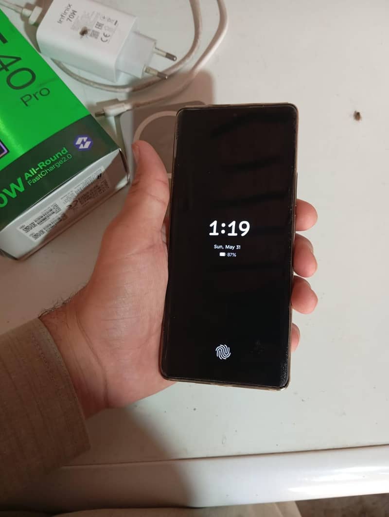 Infinix Note 40 Pro 3