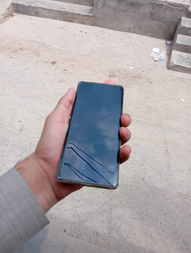 Infinix Note 40 Pro 6