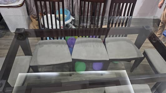Dinning table with 8 chair set