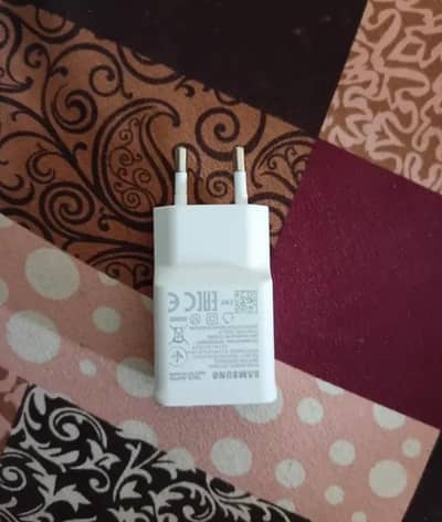 SAMSUNG ORIGNAL CHARGER FOR SALE