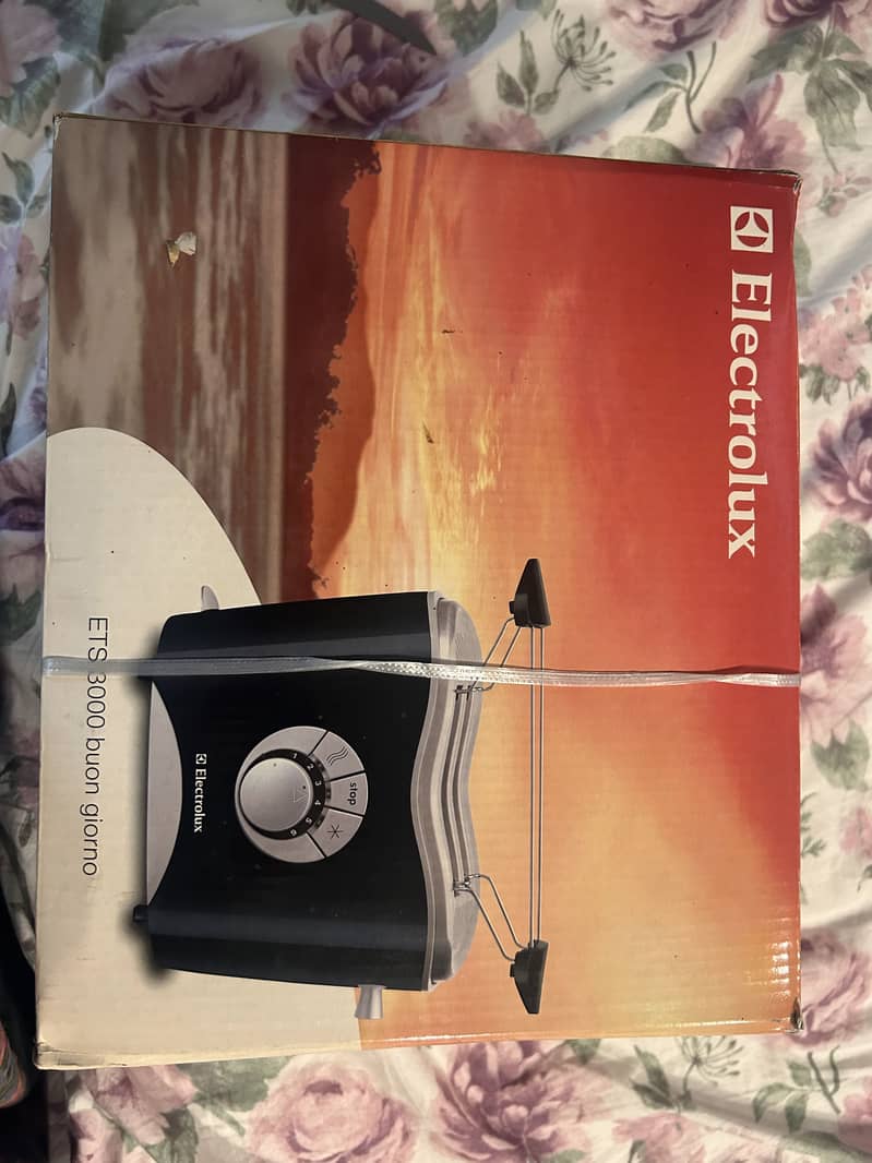 Electrolux toaster 0