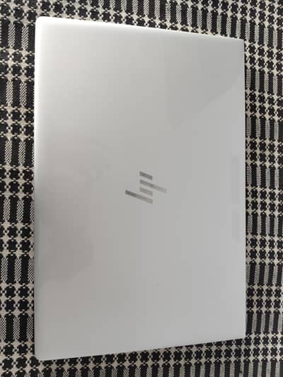 HP Elite Book 755 G5