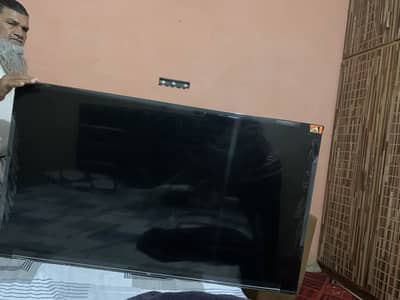 55 inches TCL LCD