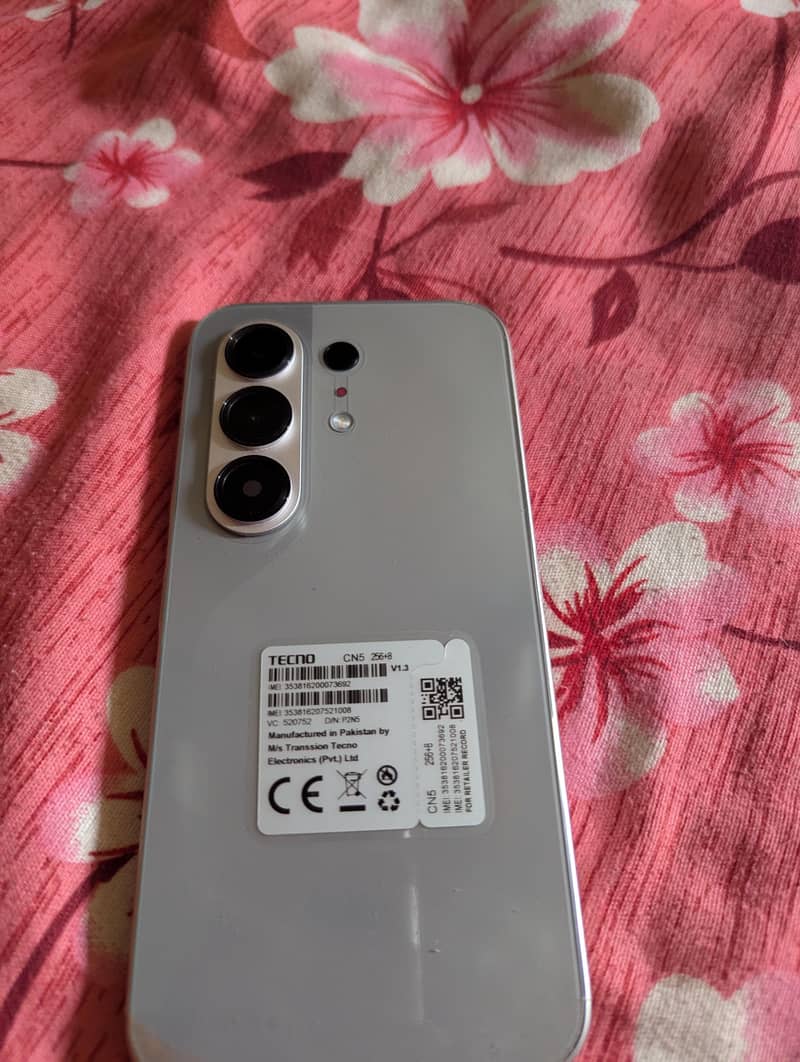 Tecno Camon 50 1