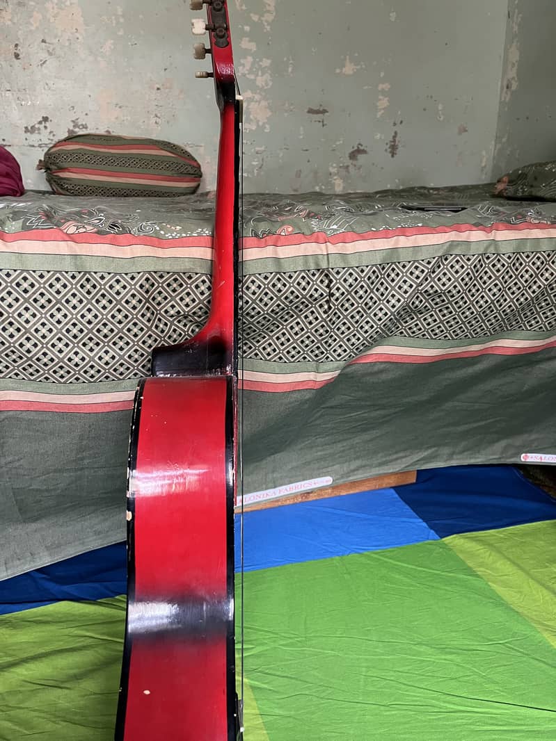 Guitar 4