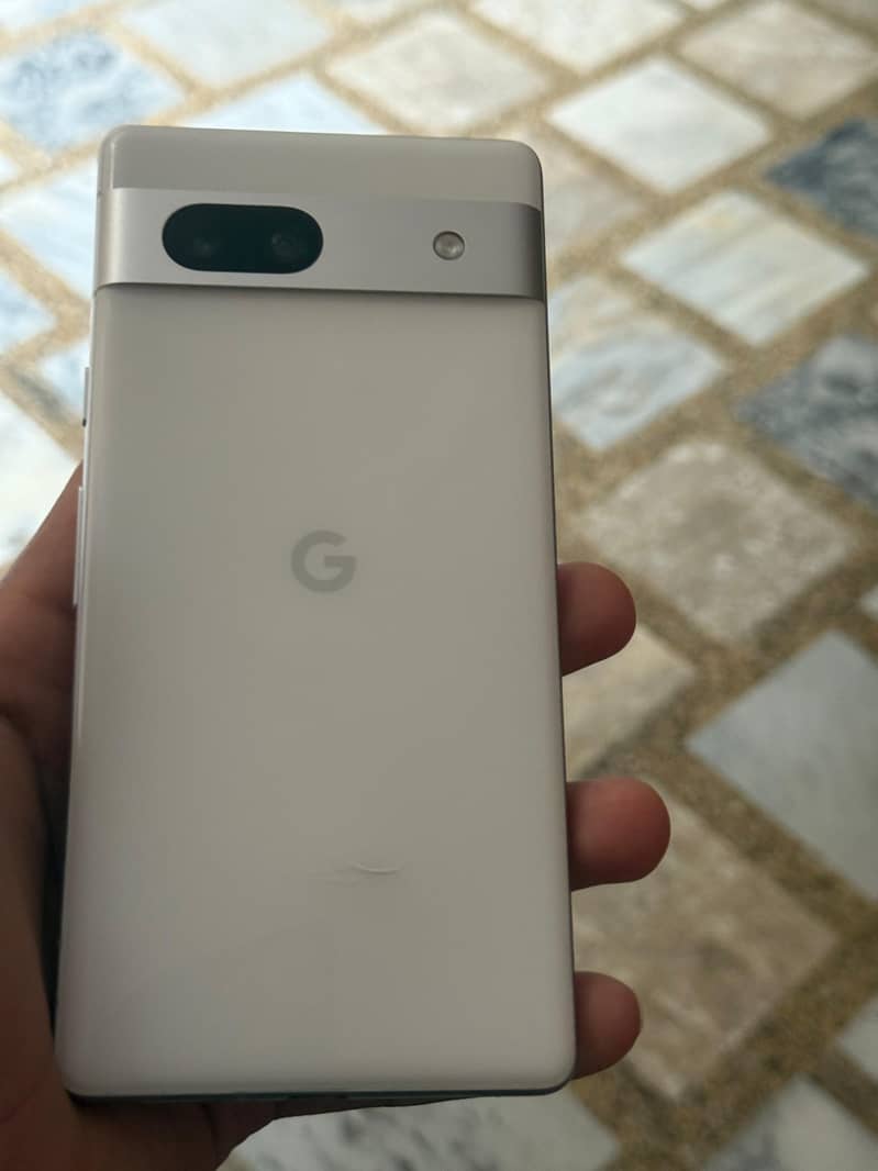 Google Pixel 7a 4