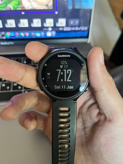 Garmin Forerunner 735XT