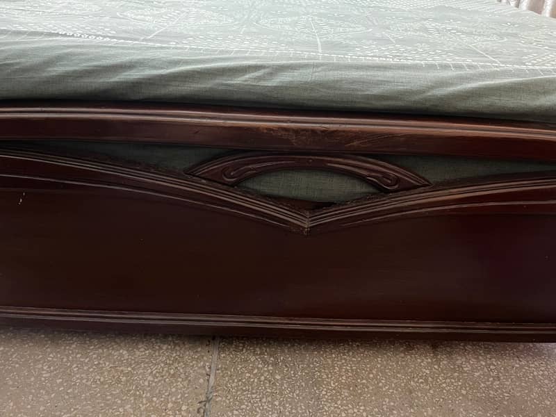 Solid Wooden queen size bed 2