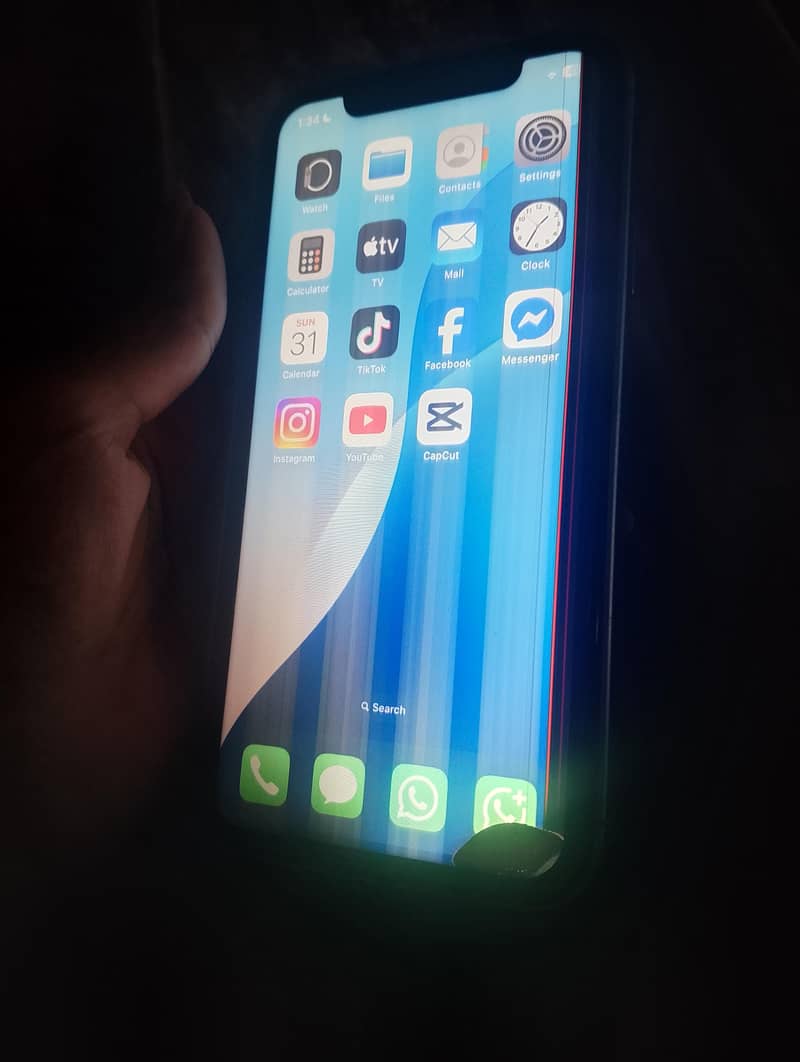 Apple iPhone 16 5