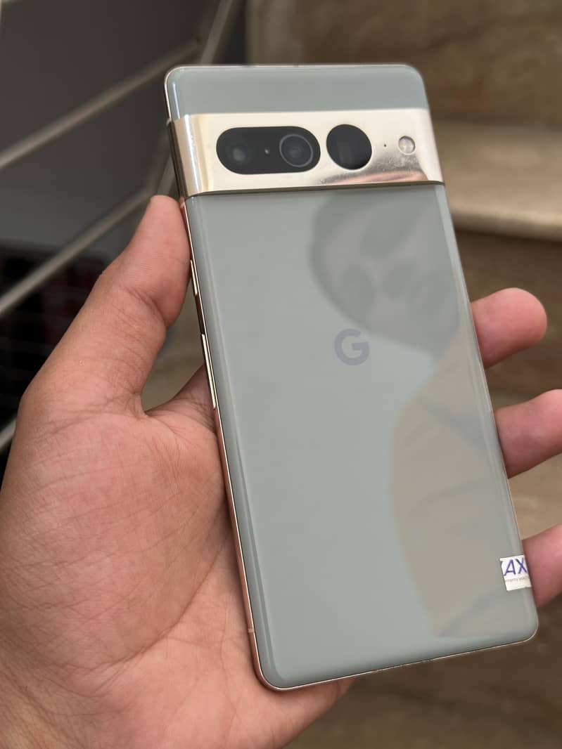 Google Pixel 7Pro 4