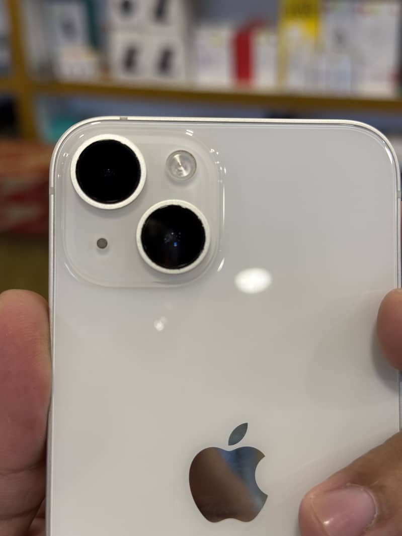 Apple iPhone 14 6