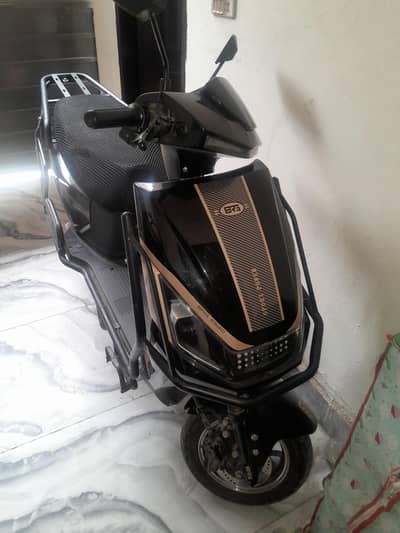 Electric  Scooty  Good condition  BRG company