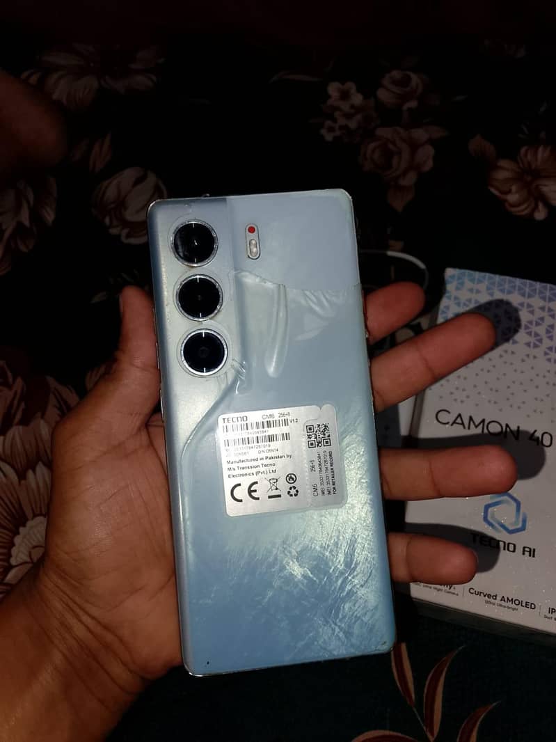 Tecno CAMON 40 Pro 2