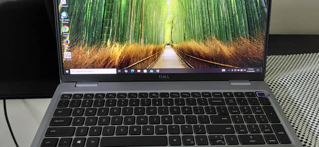 Excellent condition used laptop