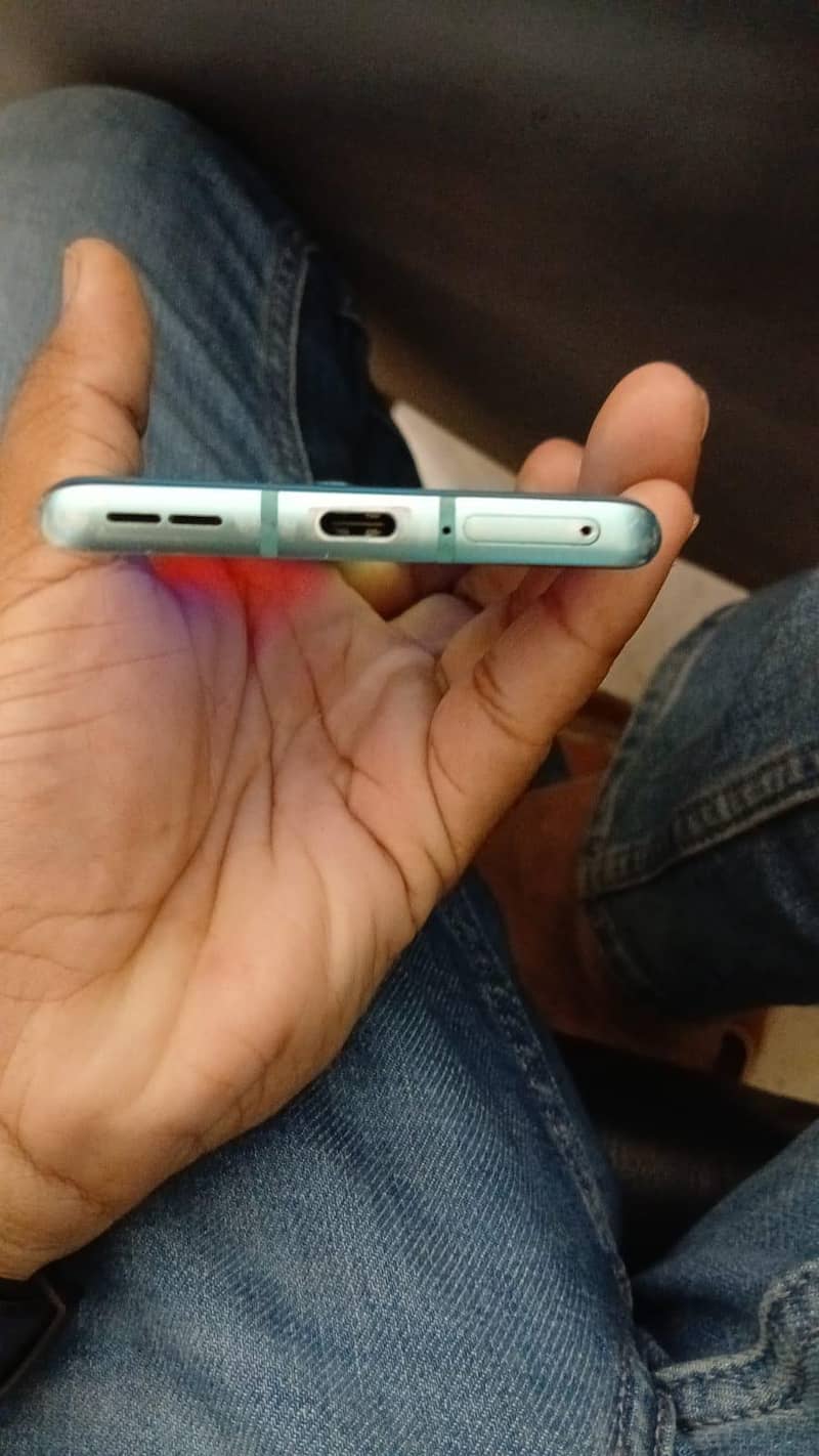 OnePlus 8 1