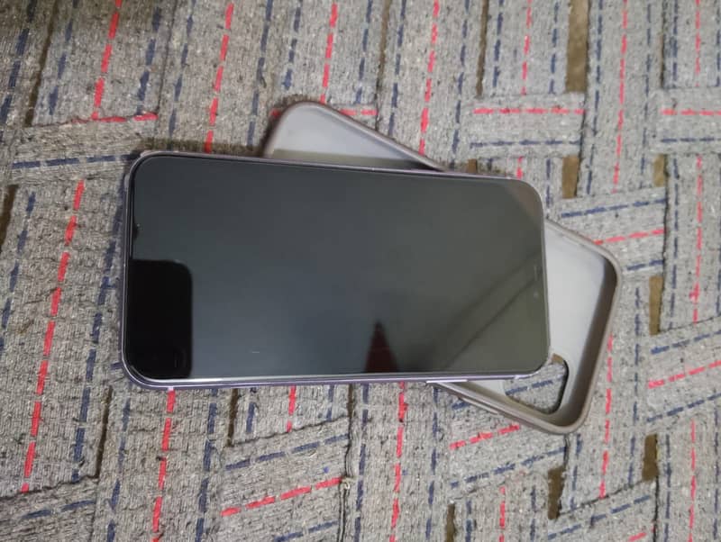 Apple iPhone 11 2