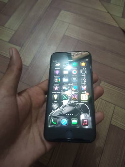 Apple iPhone SE2020