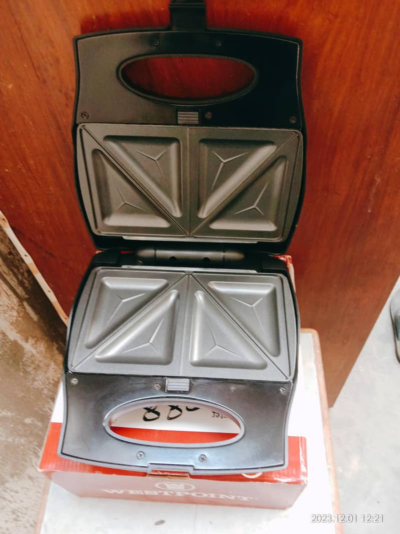 Sandwich maker Toaster 3