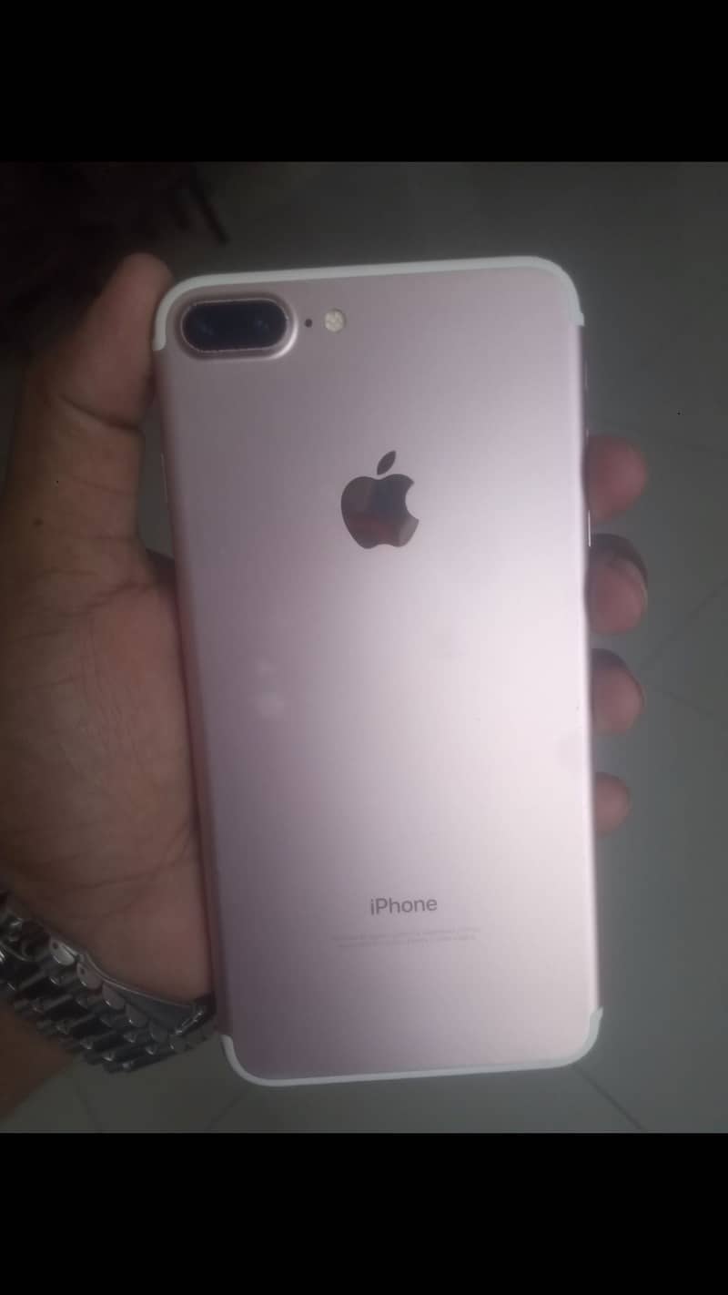 Apple iPhone 7 Plus 0