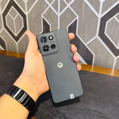MOTOROLA G 5G 2025  with charger (128GB)
