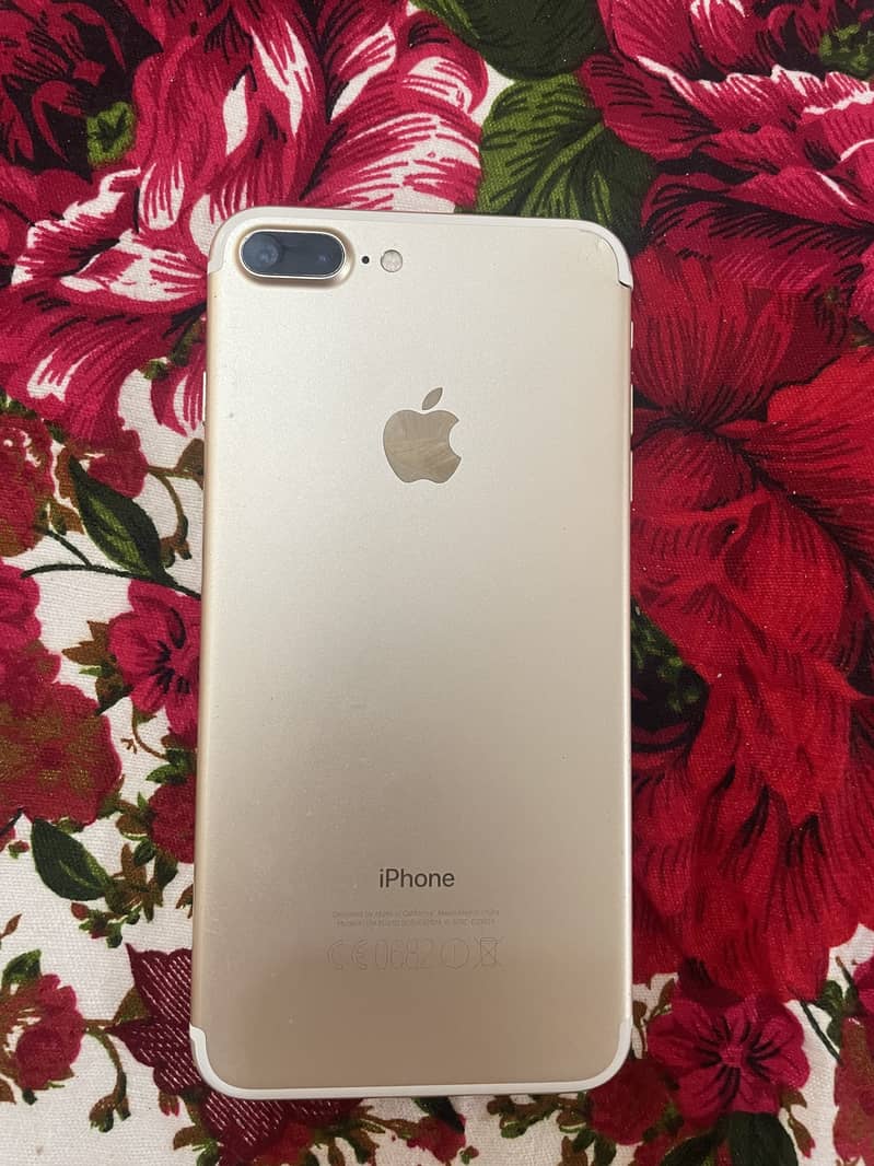 Apple iPhone 7 Plus 0