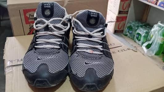 Nike Shox