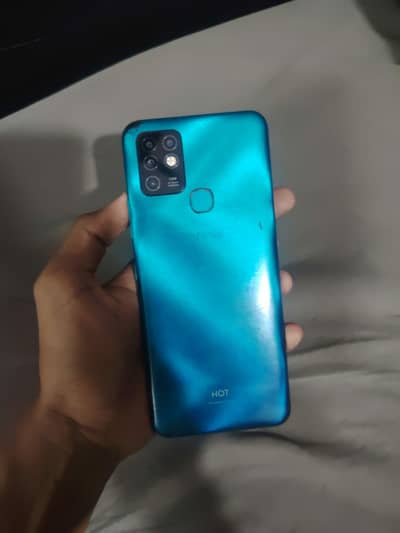 Infinix Hot 10 condition 10/8