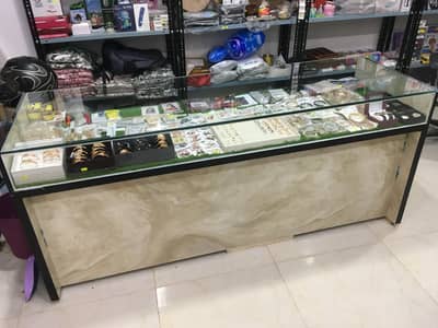 Premium Glass Display Counter For Sale – Excellent Condition! 